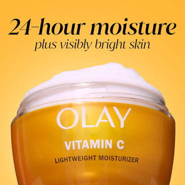 Olay Vitamin C MINI Moisturizer | Bright & Hydrated Skin