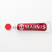 Marvis Cinnamon Mint Toothpaste – 3.8 oz | Warm Cinnamon & Cool Mint, Fights Plaque, Freshens Breath