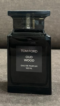 Tom Ford Oud Wood Eau de Parfum – Rare, Refined, Iconic