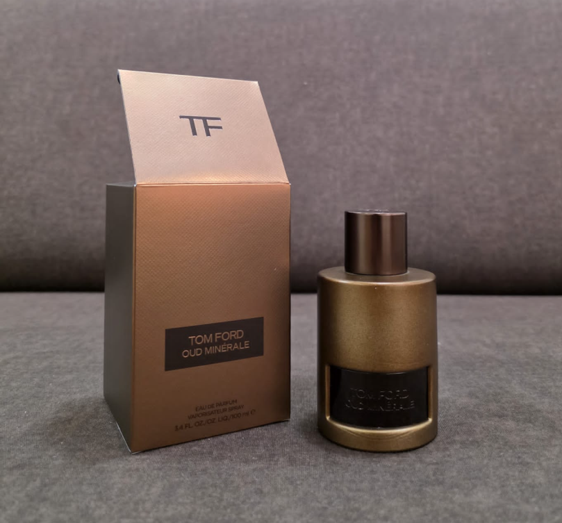 Tom Ford Oud Minérale Eau de Parfum – Aquatic Oud. Raw. Elemental.