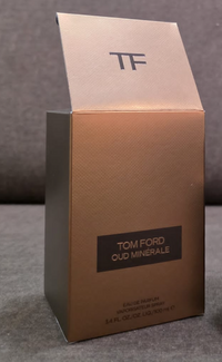 Tom Ford Oud Minérale Eau de Parfum – Aquatic Oud. Raw. Elemental.