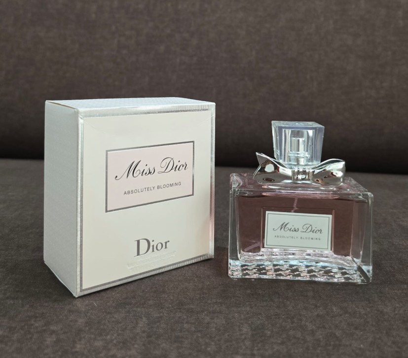 Miss Dior Absolutely Blooming Eau de Parfum – Joyful & Addictive Floral Scent