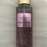 Victoria's Secret Velvet Petals Body Mist for Women (250 ml)