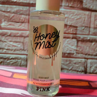 Victoria's Secret Pink Honey Body Mist with Essential Oils (250 ml)