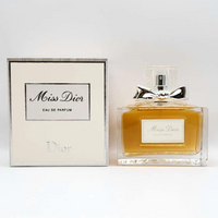 Miss Dior Eau de Parfum – Elegant & Modern Floral Fragrance for Women